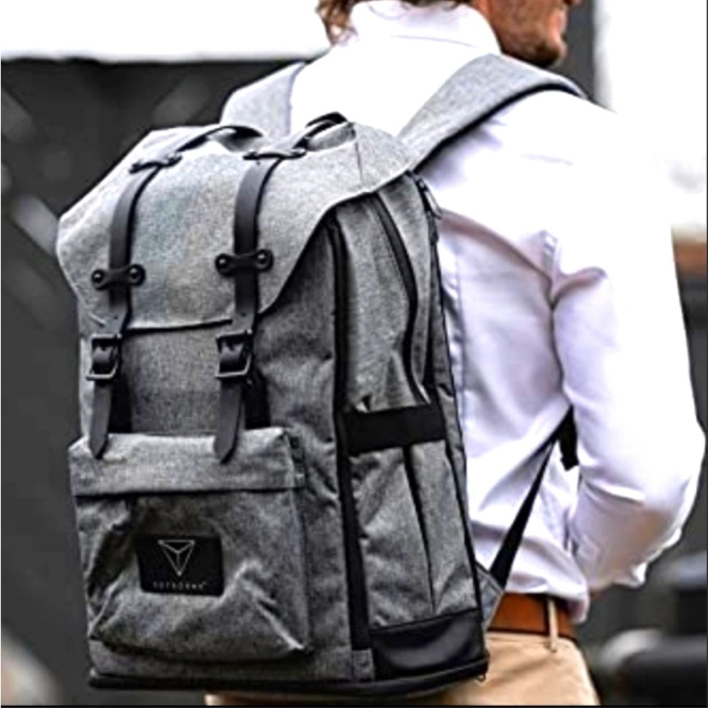 Skyborne Stylish Gray Men’s Backpack with Front Flap - Unbranded